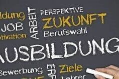 Wege in den Arbeitsmarkt: Stellensuche, Arbeitsrecht und Unterstützungsmöglichkeiten